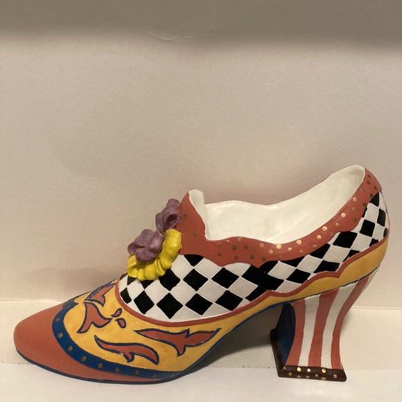 Unique decorative vintage look shoe decor - Picture 3 of 11